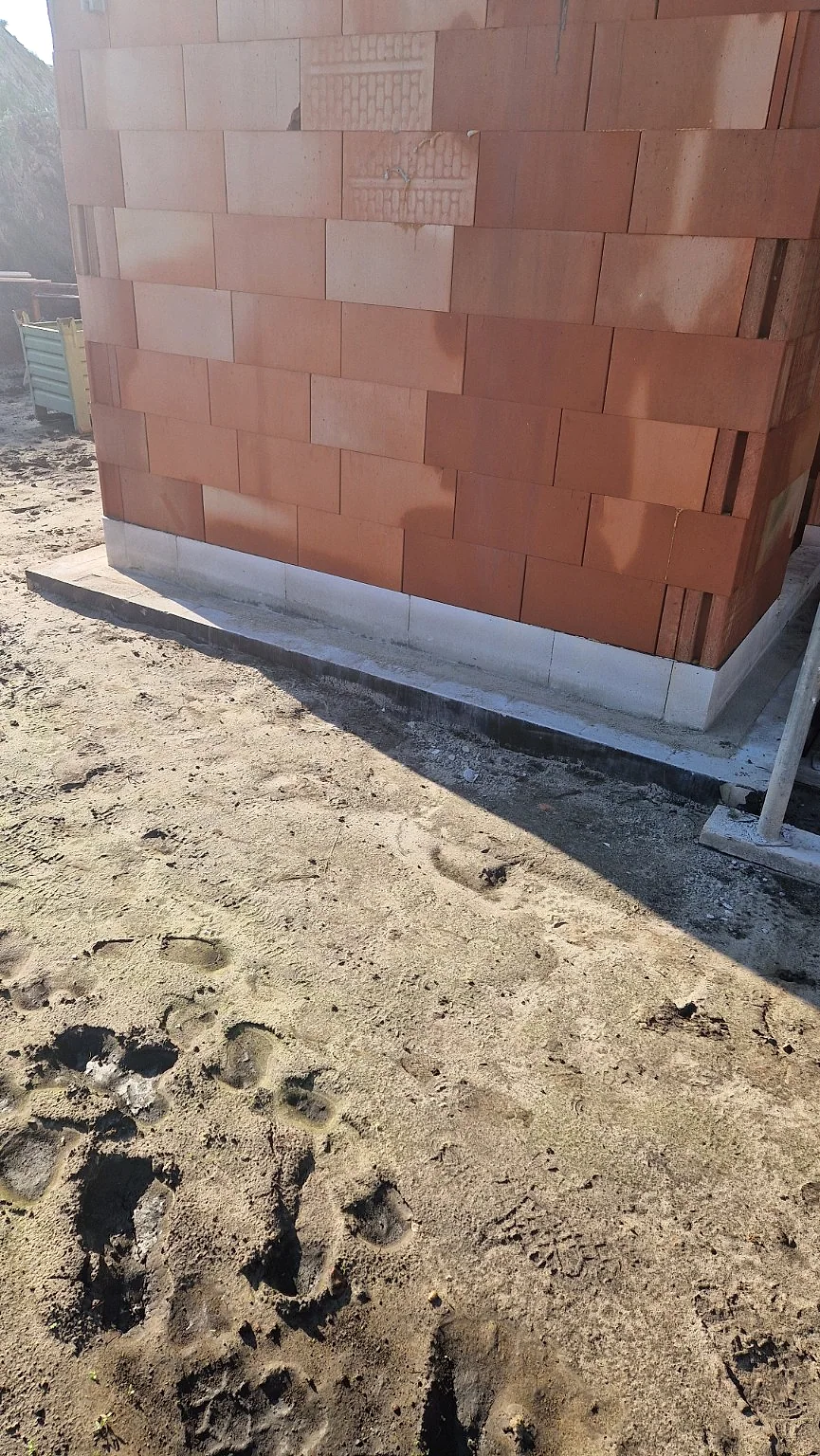 Onbehandelde funderingszone voor waterdichting